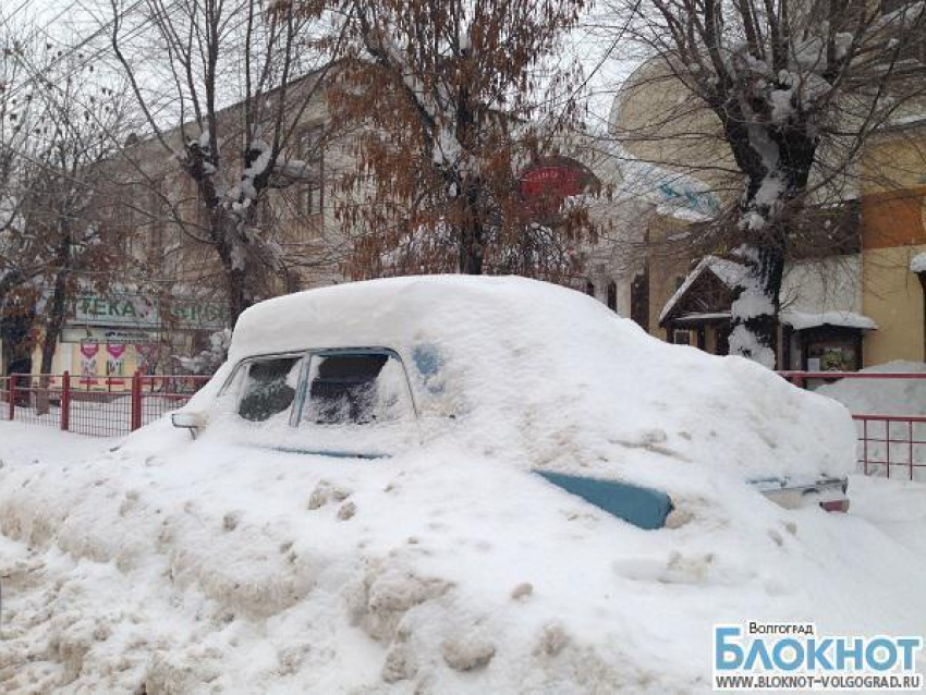 Эвакуаторы очистят центр Волгограда от припаркованных машин