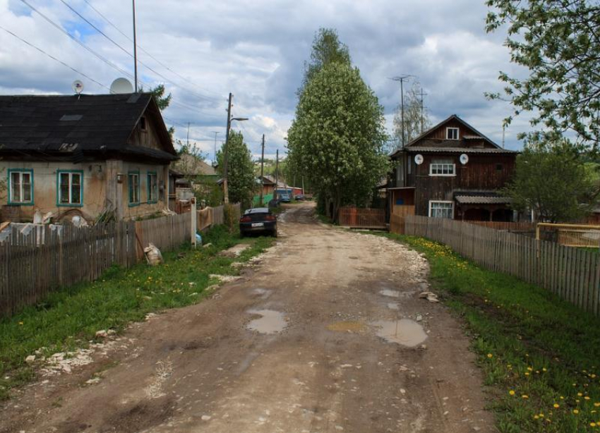 Тело мужчины нашли в частном секторе на юге Волгограда