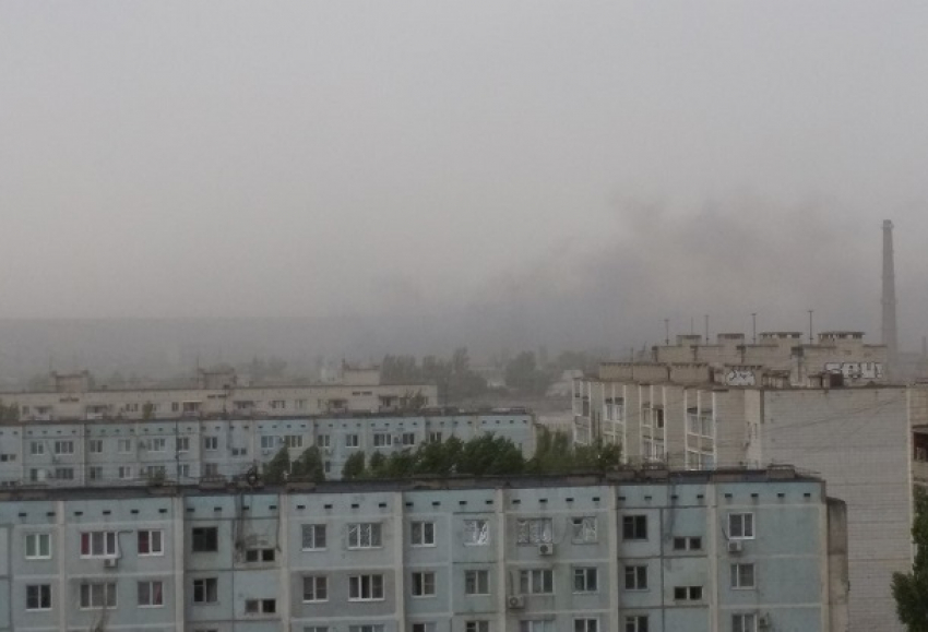 Волгоград накрыло густым дымом из-за многочисленных пожаров
