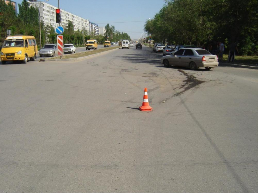 В Волжском автоледи на Daewoo протаранила 18-летнего водителя на «Ладе» 