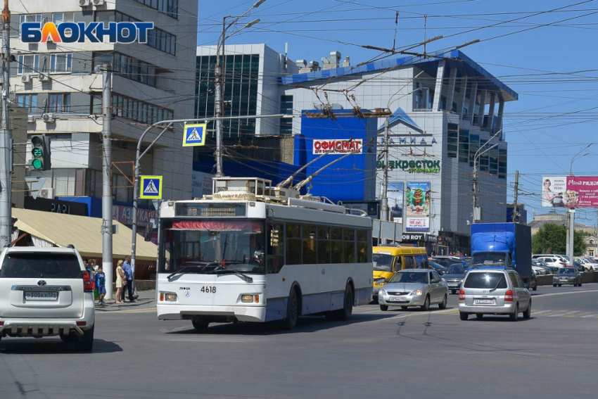 Что мешает быстро ехать общественному транспорту в Волгограде