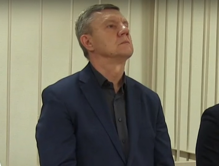 Бывший вице-мэр города-спутника Волгограда второй раз требует суд признать его невиновным в коррупции