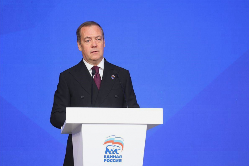 Дмитрий Медведев: Абсолютное большинство обещаний, которые брала на себя ЕР, исполнены