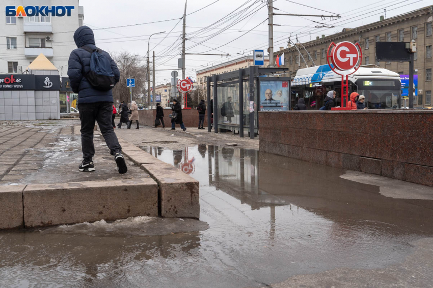 Мартовский сезон дождей начался в Волгограде