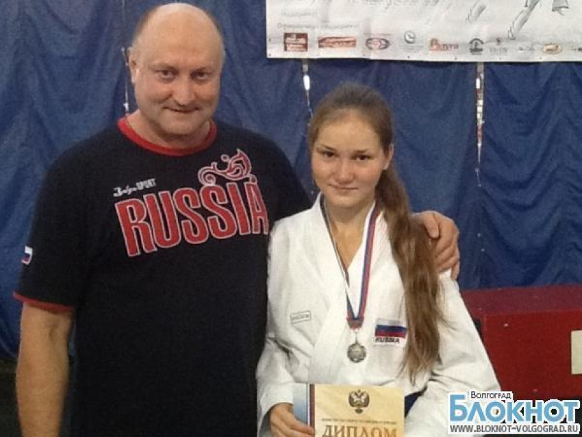 Спортсменка из Волгоградской области серебряный призер чемпионата России по каратэ