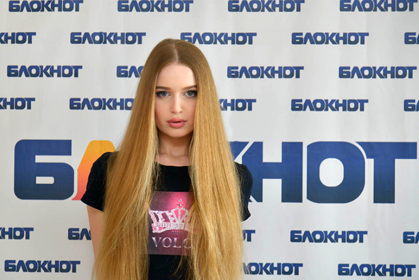 Титулованная Ангелина Самохина в конкурсе «Мисс Блокнот-2019"