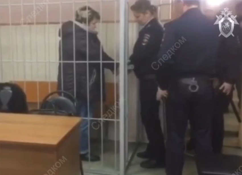 Сиделку приговорили к 12,5 годам колонии за жестокое убийство инвалида в Волгограде