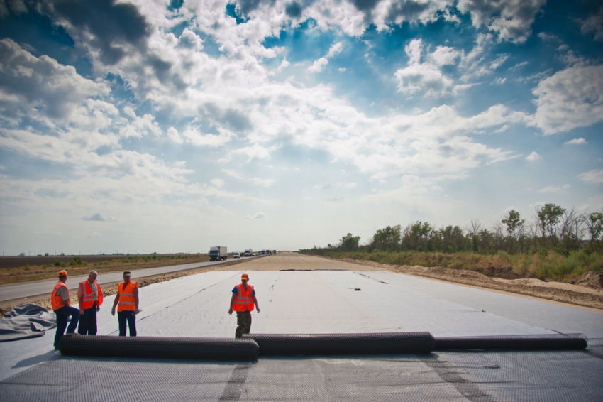 В Волгоградской области на реконструкцию московской трассы выделено 3 миллиарда