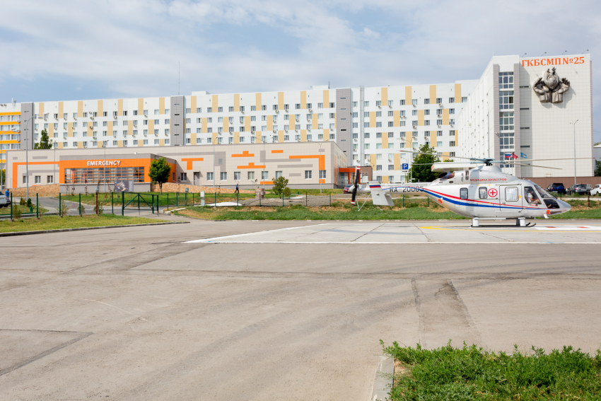В Волгограде пациент выпал с девятого этажа 25-й больницы