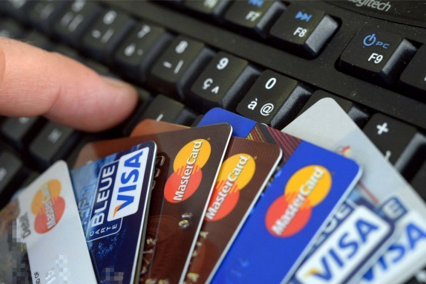 Волгоградец впервые получил реальный срок за торговлю контрафактным программным обеспечением