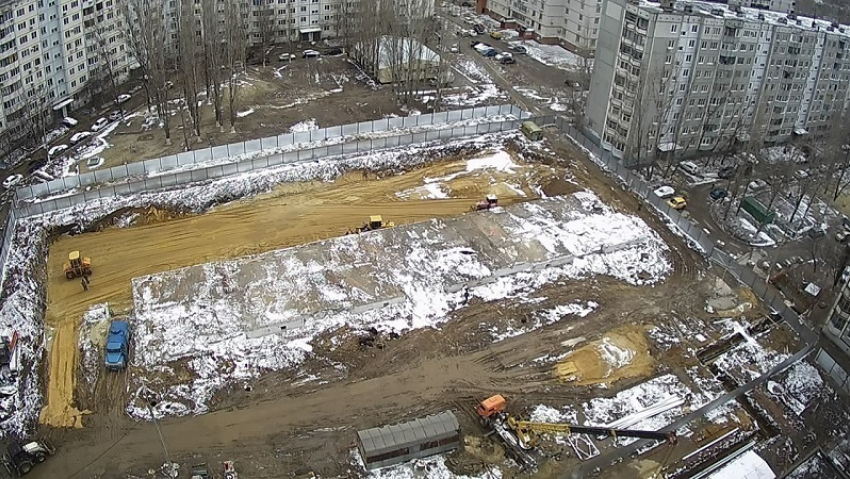 На месте взорвавшегося дома в Волгограде возводят новую 10-этажку