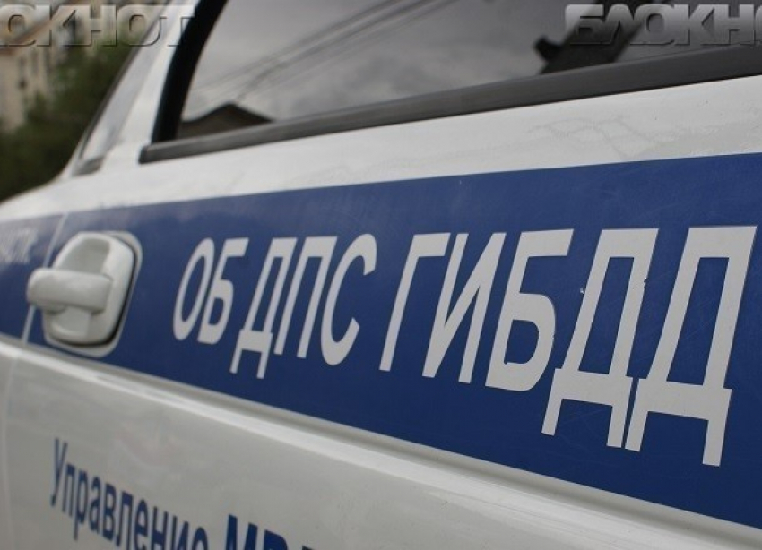 Житель Волгоградской области устроил ночные покатушки с 3 пассажирами и совершил ДТП