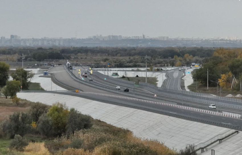 Новой стройке за 14,3 миллиарда дал отмашку губернатор Андрей Бочаров