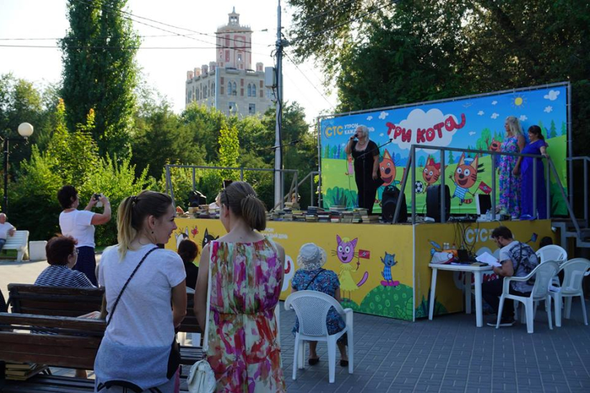 Куда пристроить хорошие книги в Волгограде: названо место и день сбора