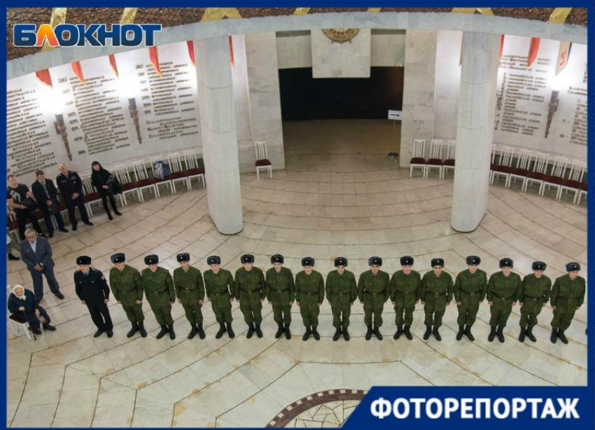 Будущие солдаты Президентского полка в объективе волгоградского фотографа