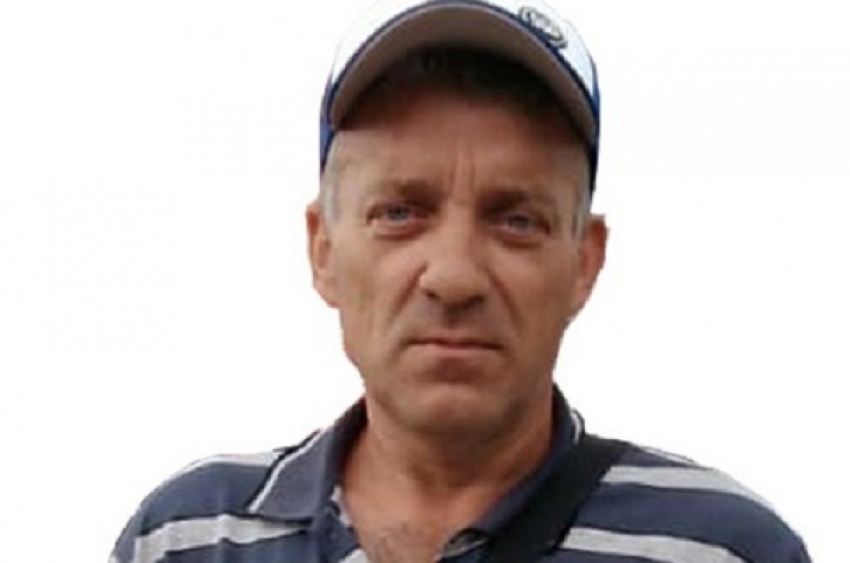 Мужчину с залысиной ищут в Волгограде с 9 марта 