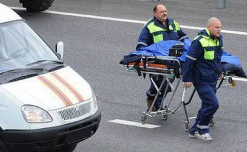 Под Волгоградом водитель ВАЗ-2112 насмерть сбил пенсионера и скрылся