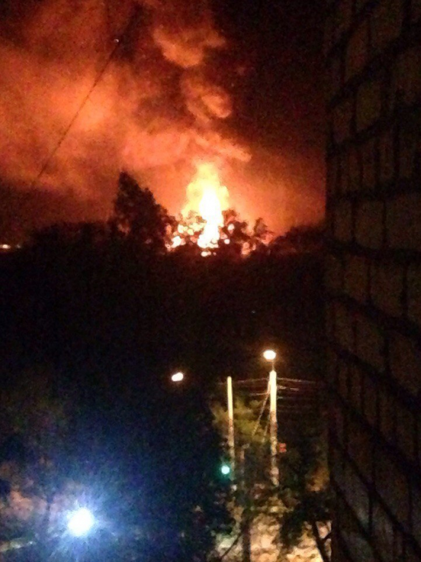 Пожар вспыхнул на Тракторном заводе в Волгограде