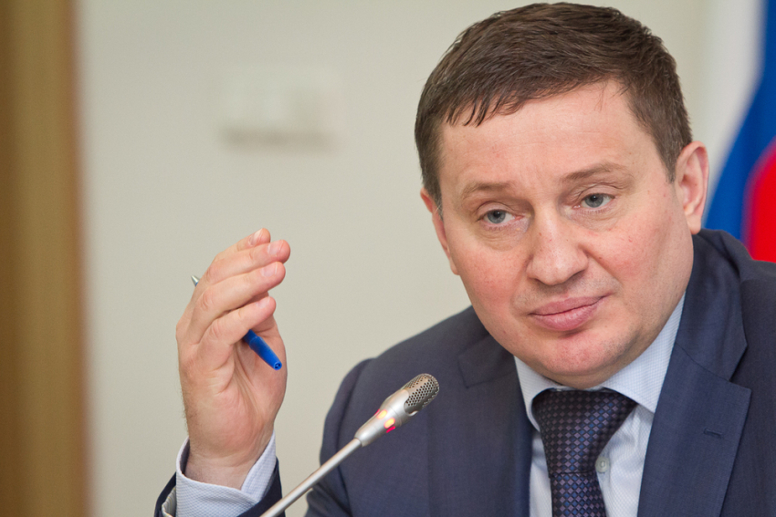 Губернатор Волгоградской области занял 26 место в рейтинге влияния глав субъектов РФ