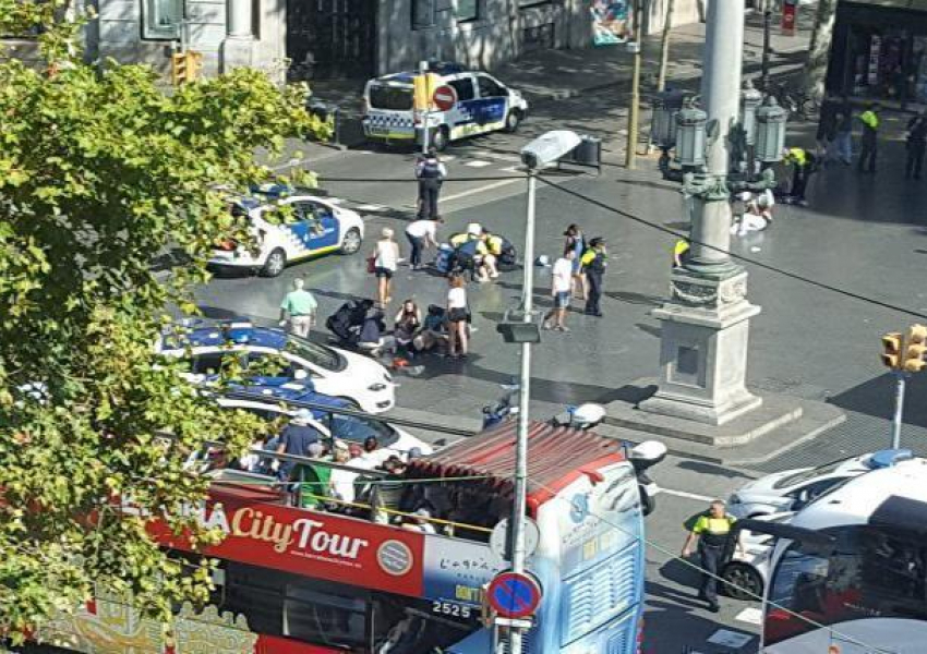 Жители Волгограда не пострадали в терактах в Испании