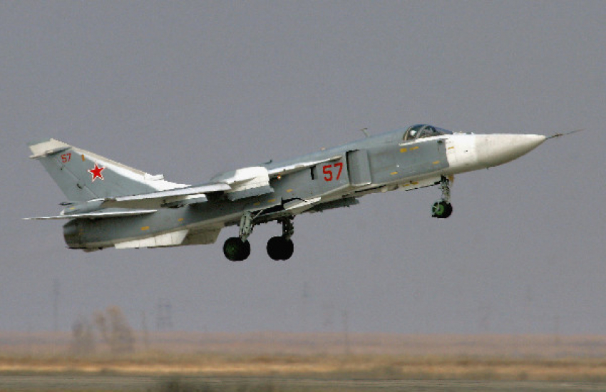 Под Волгоградом рухнул самолет Су-24 Минобороны РФ 