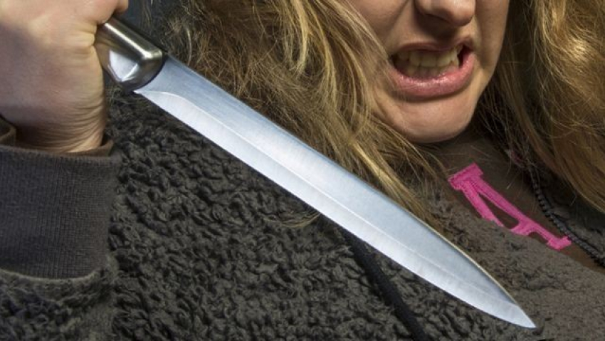 Жительница Волгограда вспорола живот назойливому супругу 