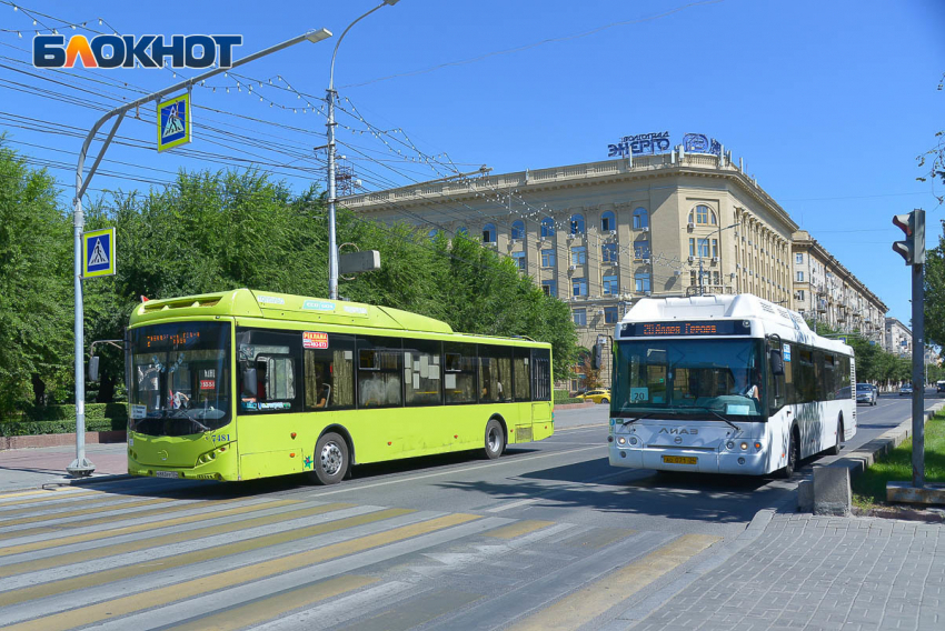 Волгоградцы пожаловались на проблемы с транспортной картой «Волна»