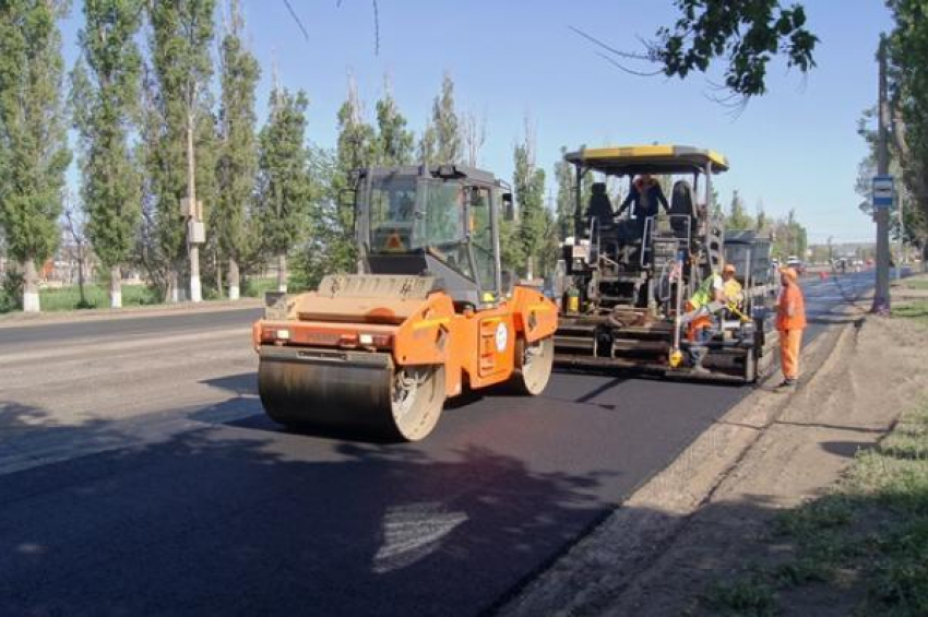 Власти Волгограда отчитались о странном ремонте дорог