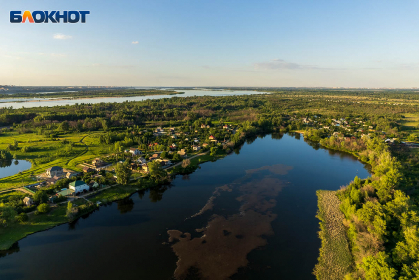 Хотел переплыть водоем: в Волгограде утонул мужчина