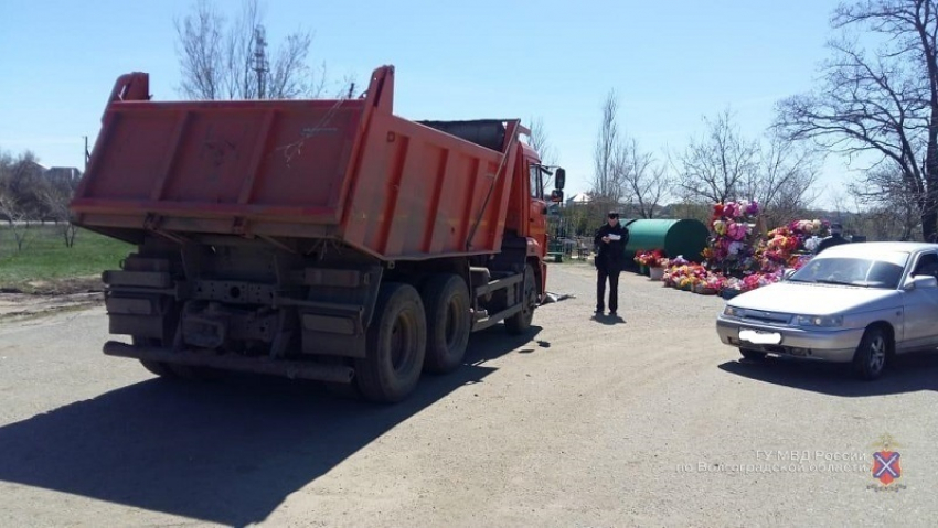 Подробности ДТП на кладбище в Городище, где КамАЗ насмерть сбил пенсионерку