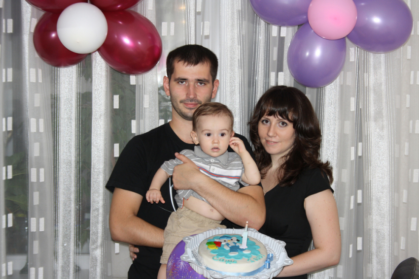 Александр Иванов и его родители отмечают «День Варенья»!