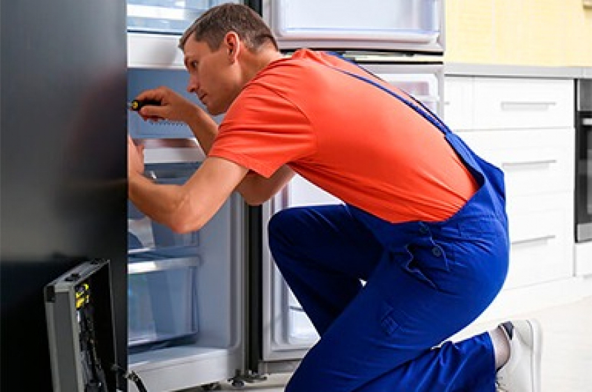 Ремонт холодильников. Услуги опытного мастера с гарантией. Заходи в справочник