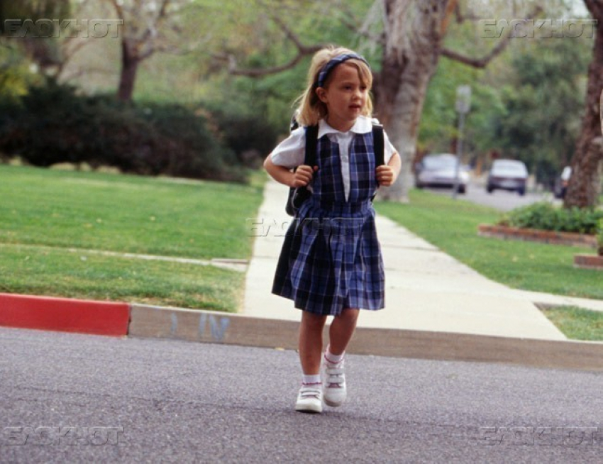 В центре Волгограда водитель на Nexia сбил 11-летнюю школьницу