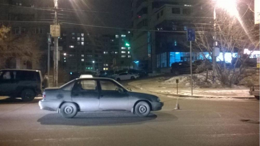 В Волгограде водители иномарок сбили двоих пешеходов