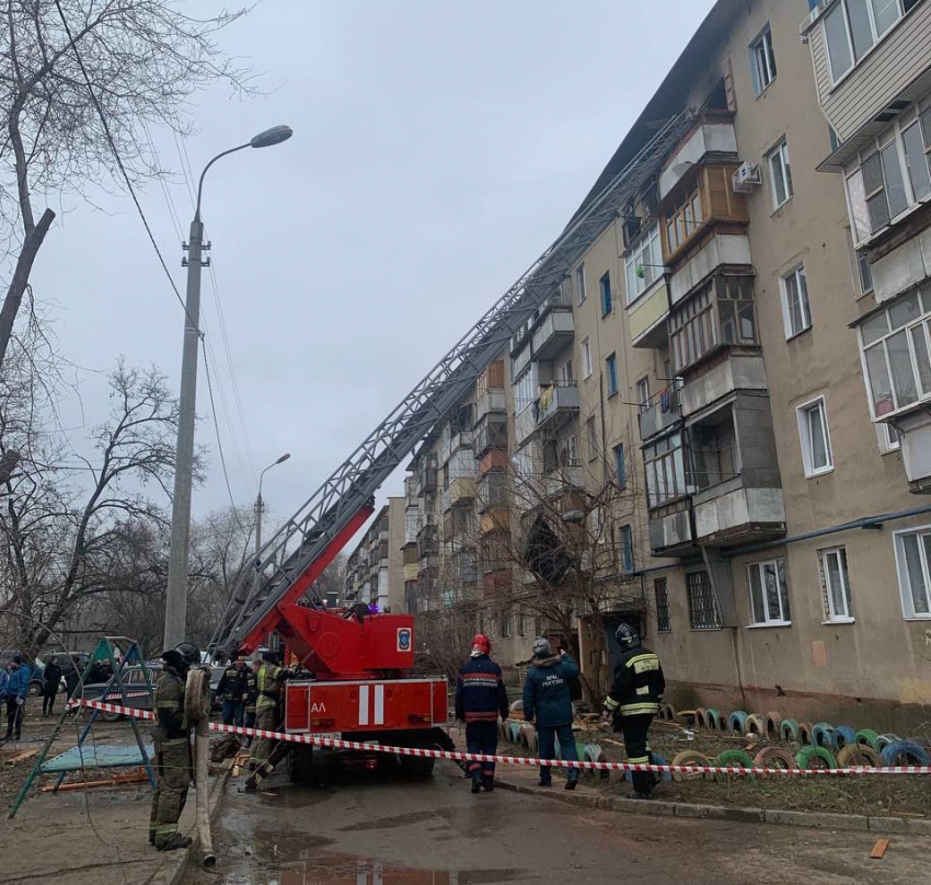 Под Волгоградом мужчина выпрыгнул с балкона горящей квартиры