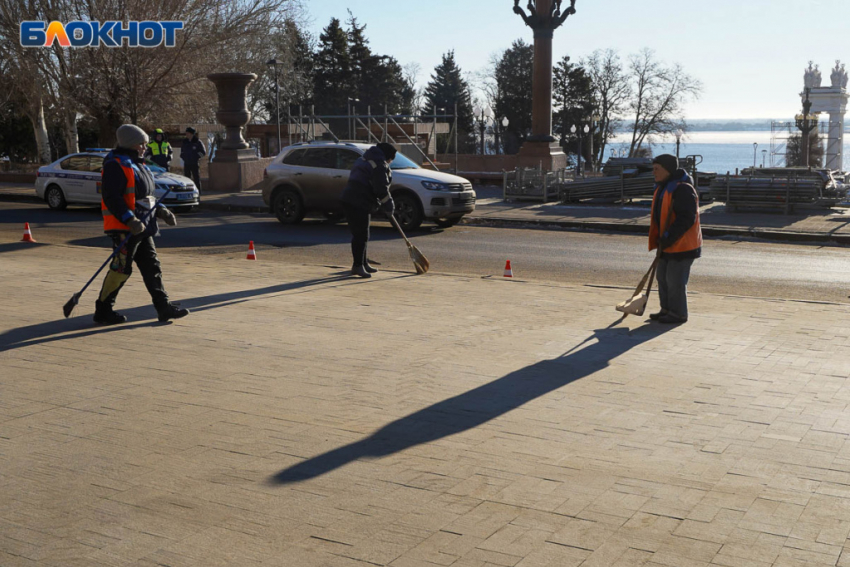 Первые 3 млн для уборки снега освоит мэрия Волгограда в октябре