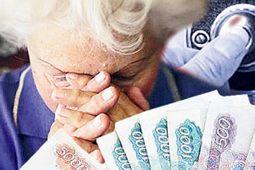 90-летняя жительница Волгограда ради красоты и молодости купила у аферисток «серебряные» таблетки 