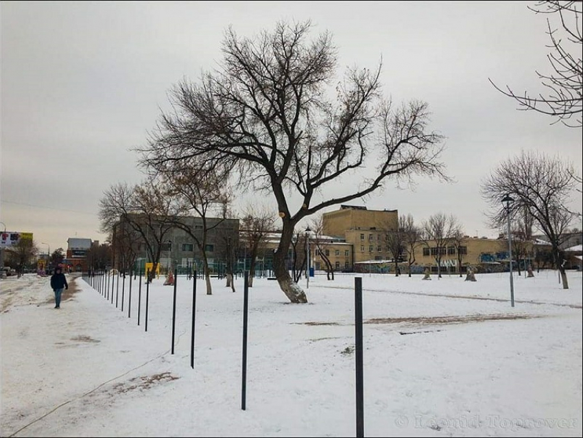 Распиаренный волгоградскими властями новый парк «Сказка» оказался слишком далек от сказки