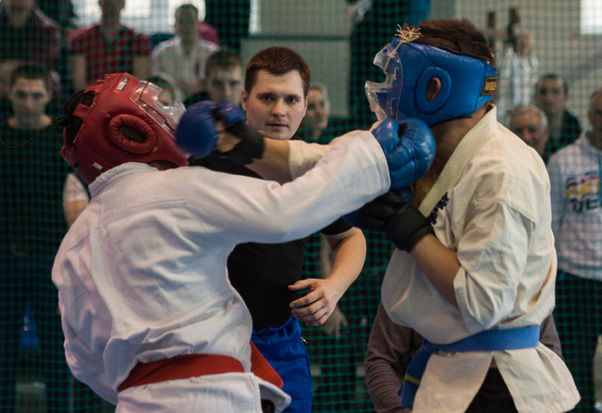 Турнир по казачьим боевым искусствам состоялся сегодня в Волгограде