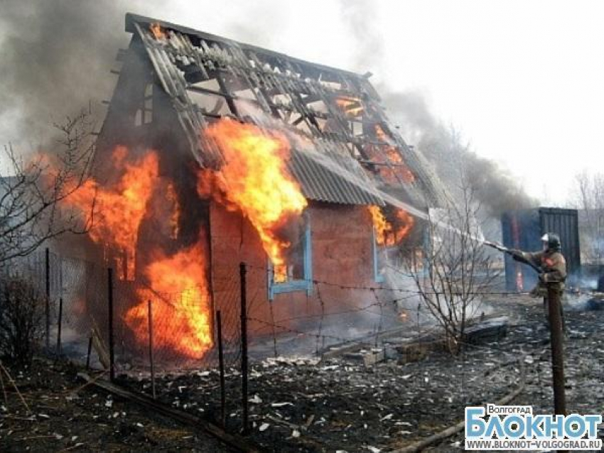 В Волгограде взорвалась дача: погибли двое мужчин