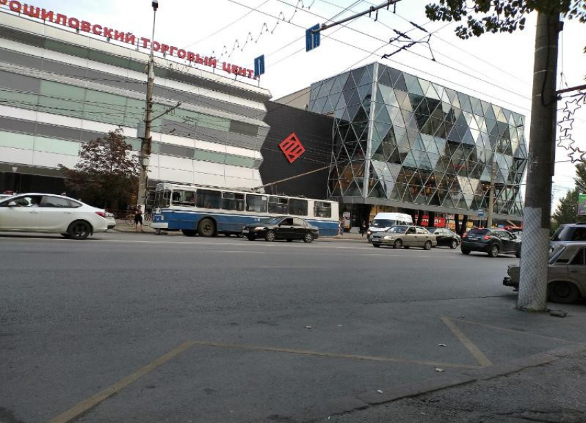Какие магазины уже работают в торговых центрах Волгограда 