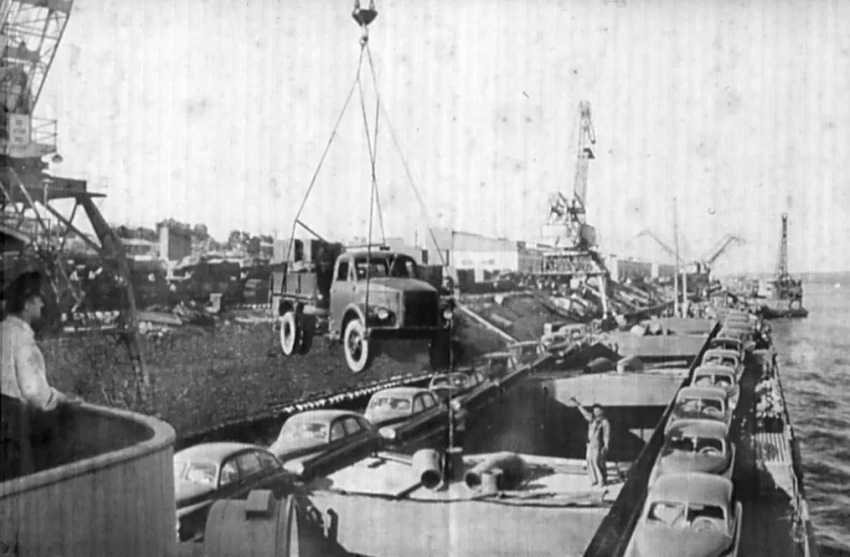 Как исчез грузовой порт Волгограда: 60 лет назад здесь была очередь из кораблей