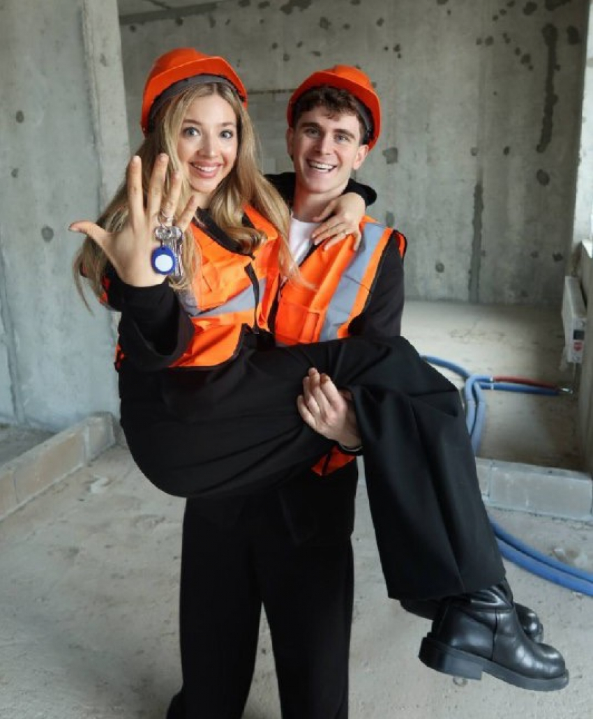 Аня Покров предложила Бабичу вступить в брак через «Госуслуги"