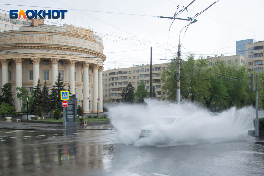 На Волгоградскую область обрушится ливень перед экстремальной жарой