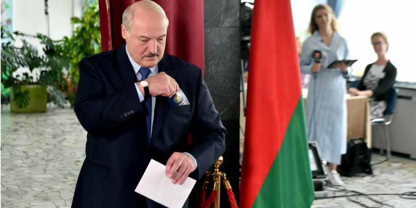 «Ситуативно Путину опять повезло», - известный волгоградский политолог о выборах в Белоруссии