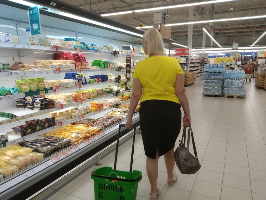 Волгоградцы начали экономить на продуктах