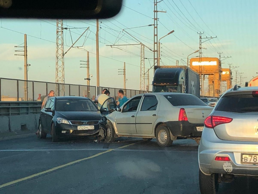 Волжская ГЭС вновь встала в пробке, на этот раз из-за аварии