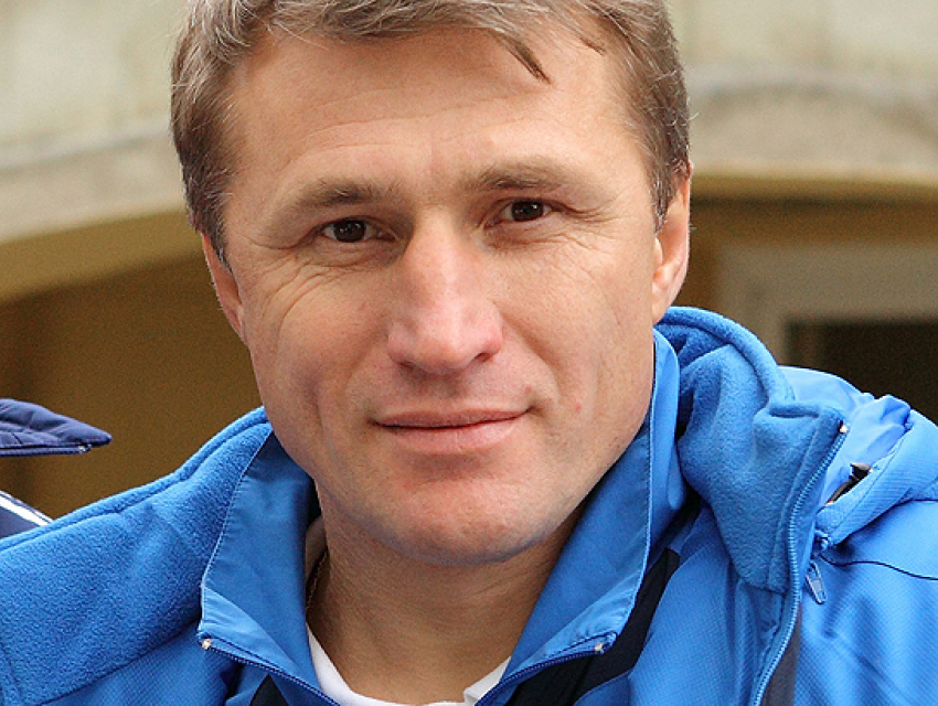 Олег Веретенников стал главным тренером ФК «Луч-Энергия»