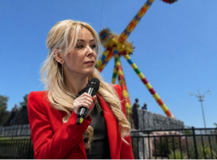 Екатерина Мизулина согласилась прокатиться на экстремальном аттракционе в Волгограде после мэра Марченко и прокуратуры 