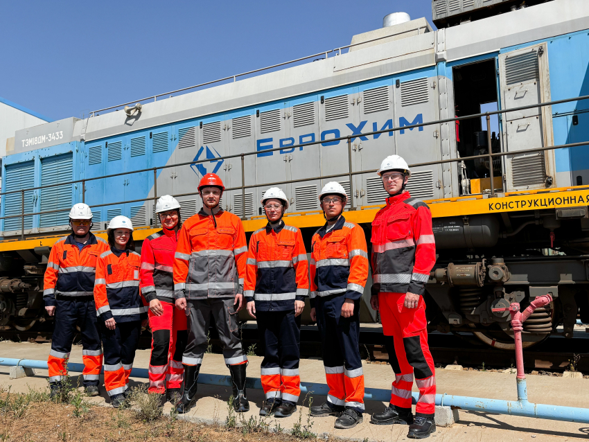 Молодые кадры в деле